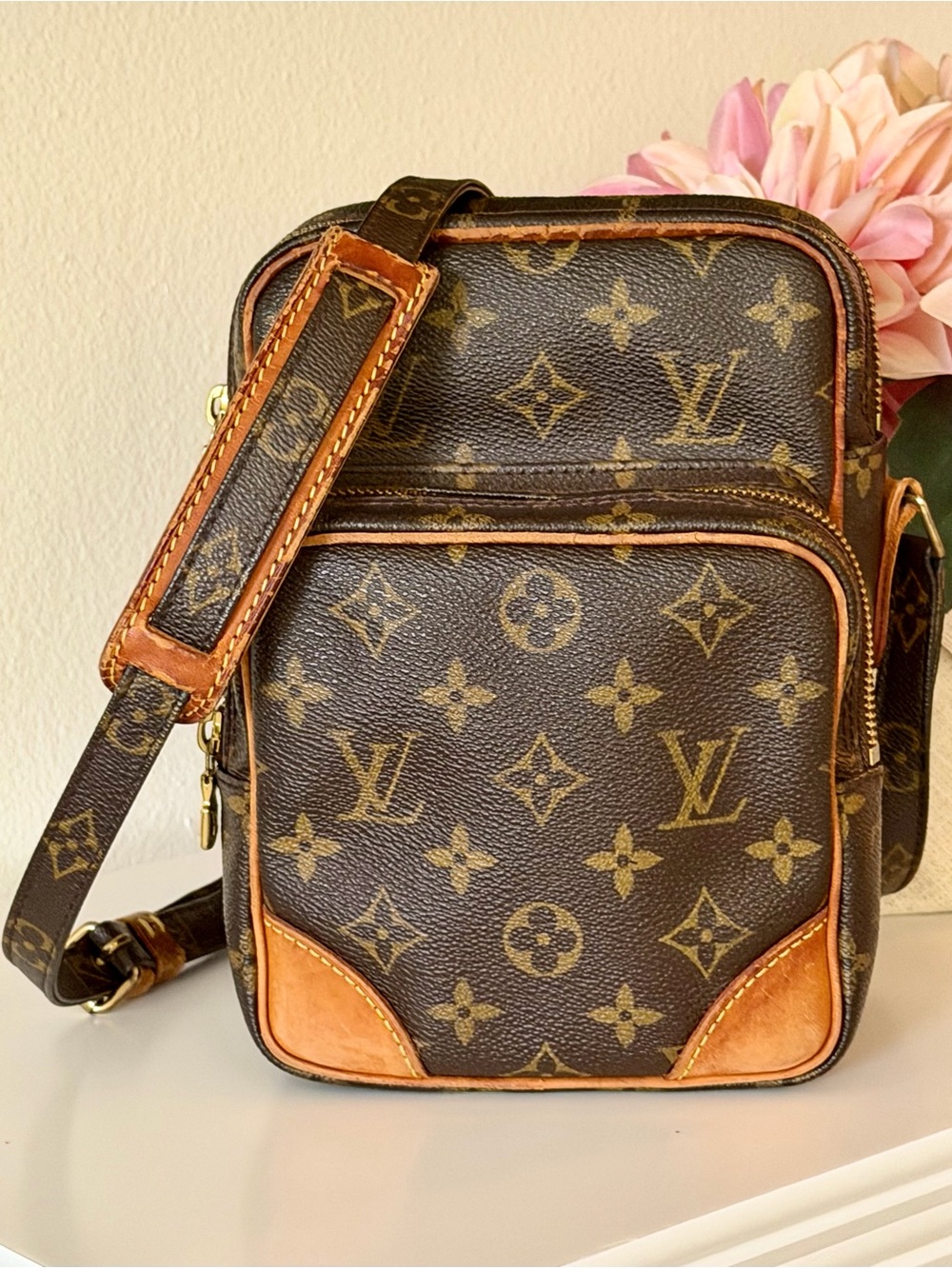 Authentic LOUIS VUITTON Amazon Bag